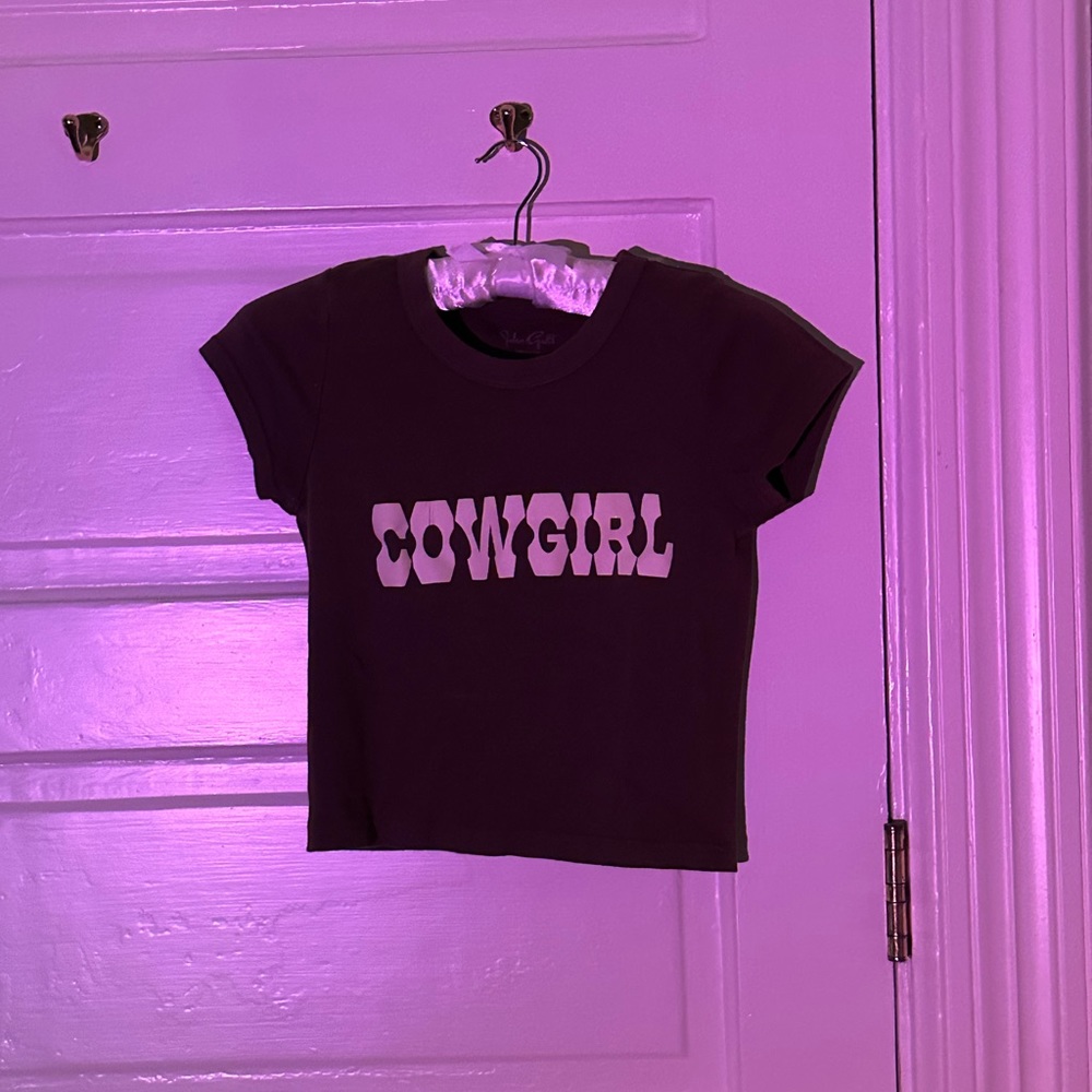 brandy melville cowgirl t-shirt